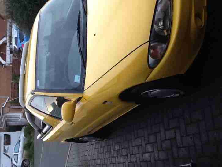 2004 PROTON JUMBUCK GL YELLOW