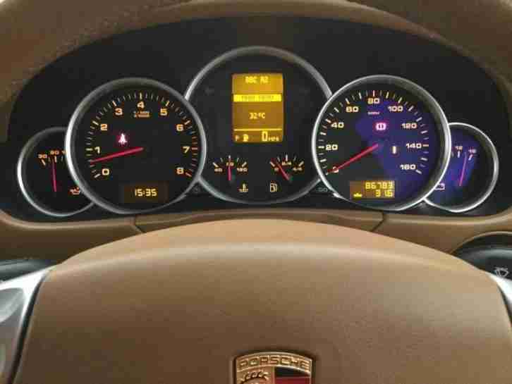 2004 Porsche Cayenne 4.5 S Tiptronic S AWD 5dr Petrol beige Automatic