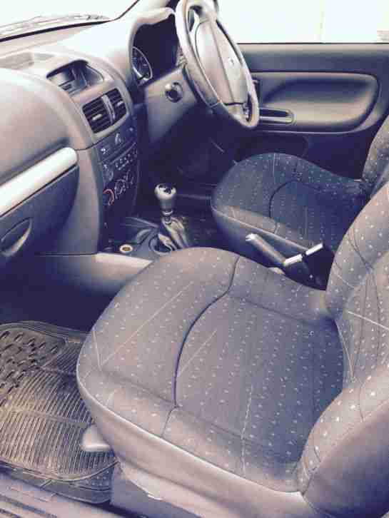 2004 RENAULT CLIO DYNAMIQUE 16V RED