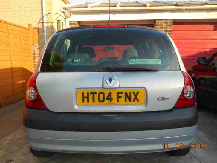 2004 CLIO EXPRESSION 16V SILVER