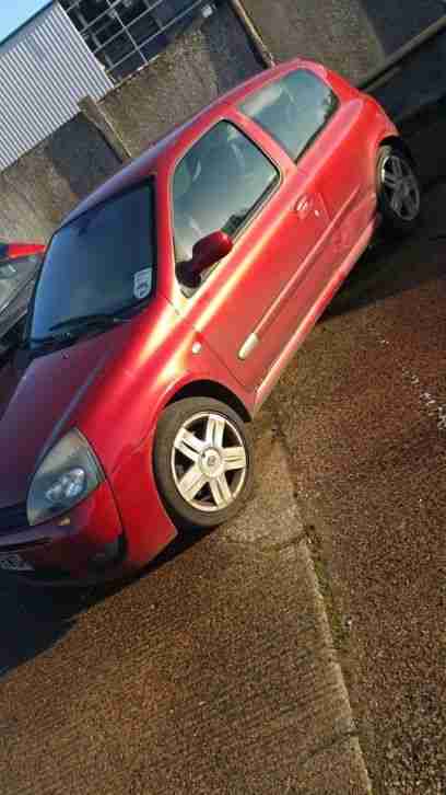 2004 CLIO RED 172 CUP. BRAND NEW MOT