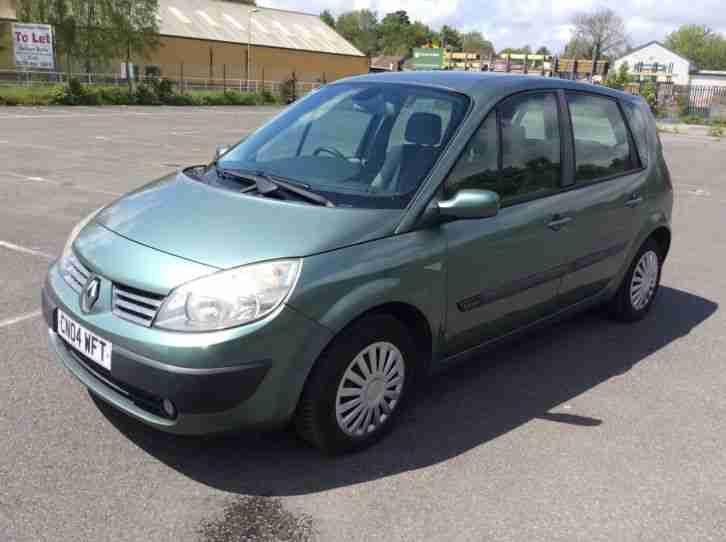 2004 RENAULT GREEN, new Mot, 2 owners, low mileage