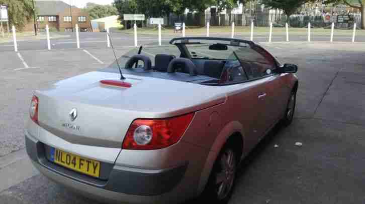 2004 Renault Megane 1.6 VVT Dynamique 2dr 2 door Convertible