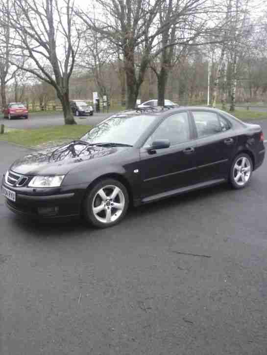 2004 SAAB 9-3 VECTOR TID BLACK.... mint car !!!!!!