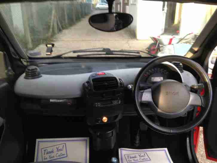 2004 SMART FORTWO PURE 50 AUTO BLACK new MOT MINT