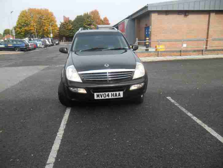 2004 SSANGYONG REXTON RX270 SE5 AUTO BLACK MERDEDES ENGINE AND BOX