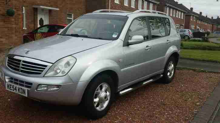 2004 REXTON RX270 SE5 SILVER spares