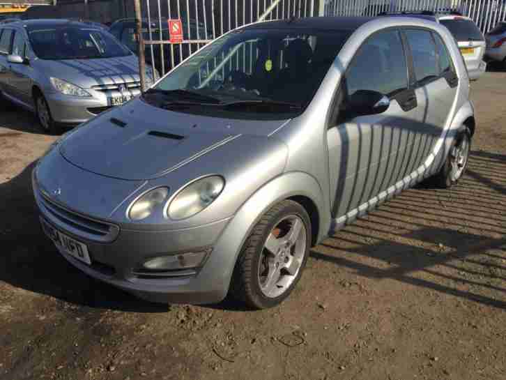 2004 forfour 1.3 Pulse STARTS+DRIVES