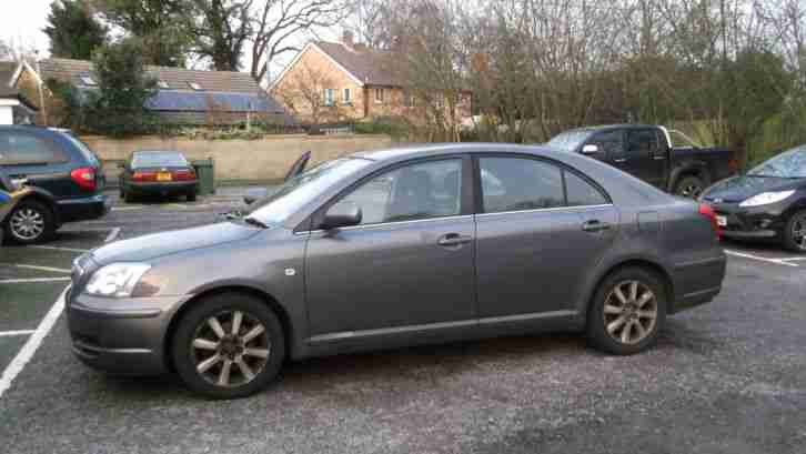 2004 TOYOTA AVENSIS T3-S 1.8 SPARES OR REPAIR DUE TO HOLE IN THE ENGINE BLOCK