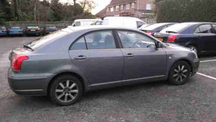 2004 TOYOTA AVENSIS T3-S 1.8 SPARES OR REPAIR DUE TO HOLE IN THE ENGINE BLOCK