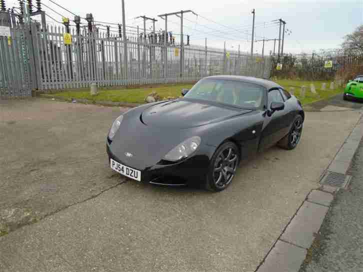 2004 TVR T350 COUPE , 3.6 IN ROLLS ROYCE SAPPHIRE BLACK . WITH CREAM BLUE TRIM