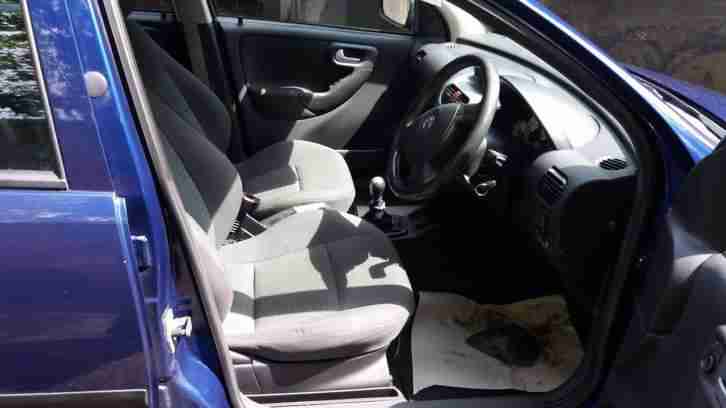 2004 VAUXHALL CORSA SXI 16V BLUE