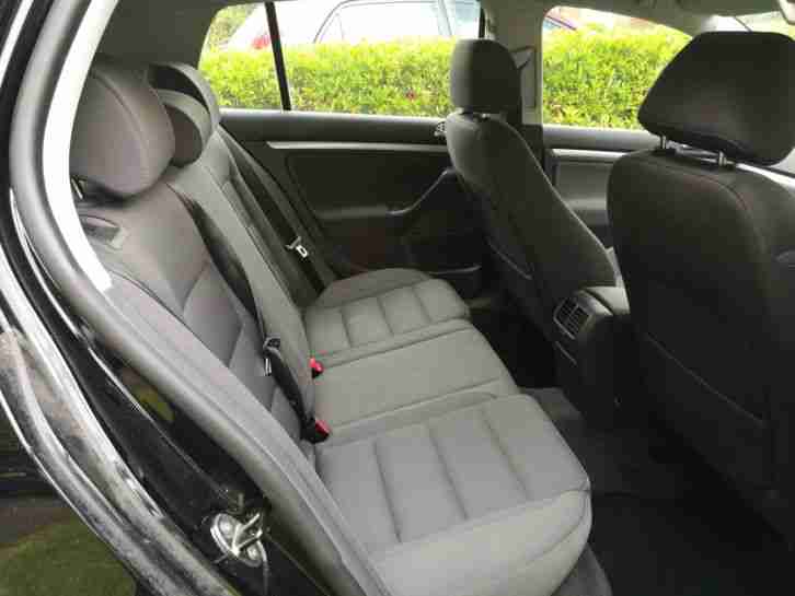 2004 VOLKSWAGEN GOLF GT TDI BLACK