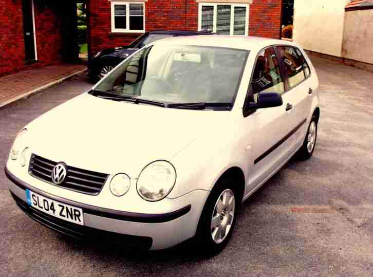 2004 VOLKSWAGEN POLO TWIST 1.4 5 DOOR HATCHBACK IN MET SILVER FULL 12 MTHS MOT