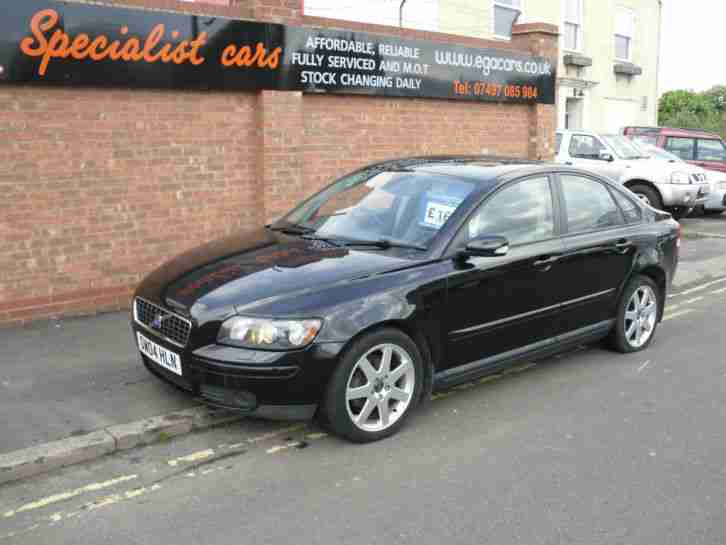 2004 VOLVO S40 SE BLACK