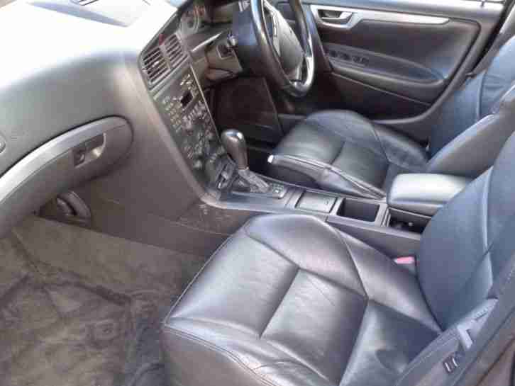 2004 VOLVO V70 T5 SE AUTO GEARTRONIC GREY SAT-NAV PHONE TV 250 + BHP TOP SPEC