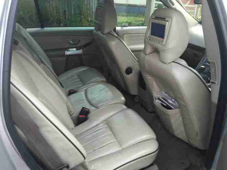 2004 VOLVO XC90 T6 EXECUTIVE AWD S-A SILVER BREAKING FOR SPARE PARTS!!!