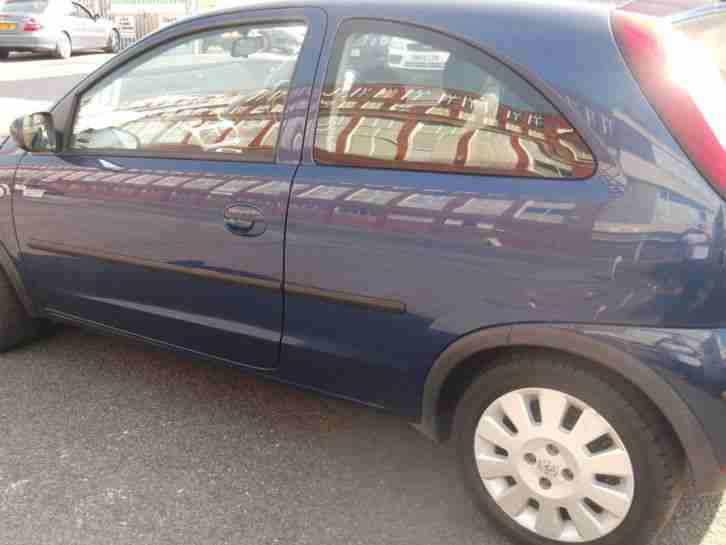 2004 Vauxhall Corsa 1200cc 3 door hatch,Low insurance