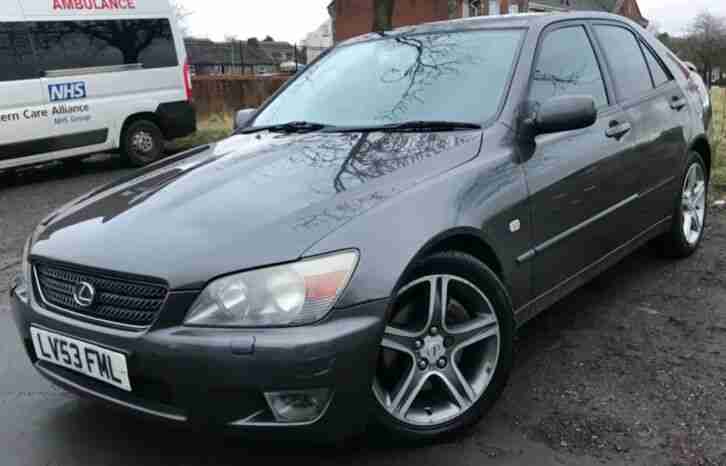 2004 Lexus is200 auto No mot bargain project NO RESERVE !