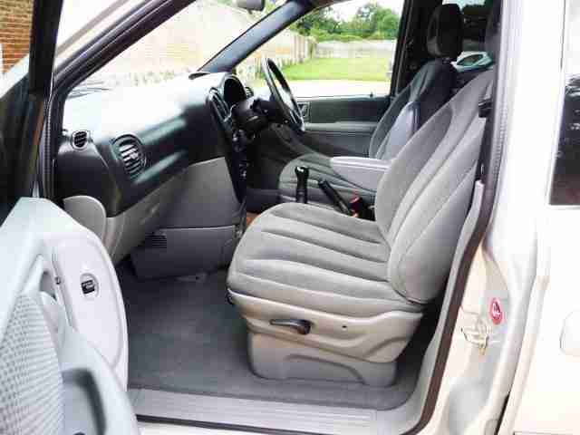 2005 05 CHRYSLER VOYAGER 2.5 CRD SE 5D 141 BHP DIESEL