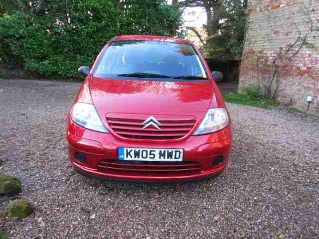 2005/05 Citroen C3 1.4i Desire Petrol 5 Door RED
