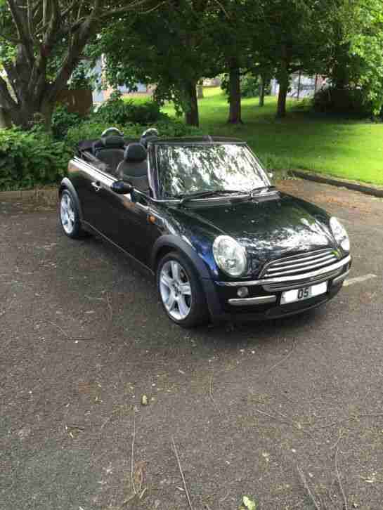 2005 (05) MINI COOPER 1.6 PETROL BLACK CONVERTIBLE
