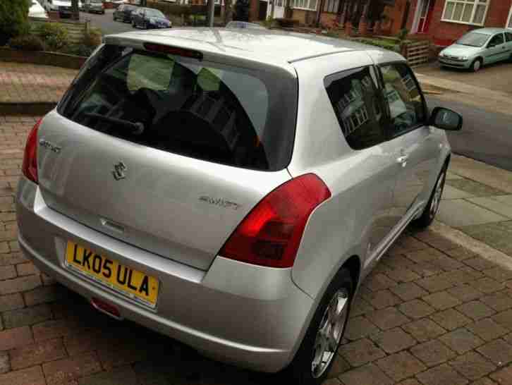 2005-05 PLATE SUZUKI SWIFT 1.3 SILVER MOT DECEMBER 2015.