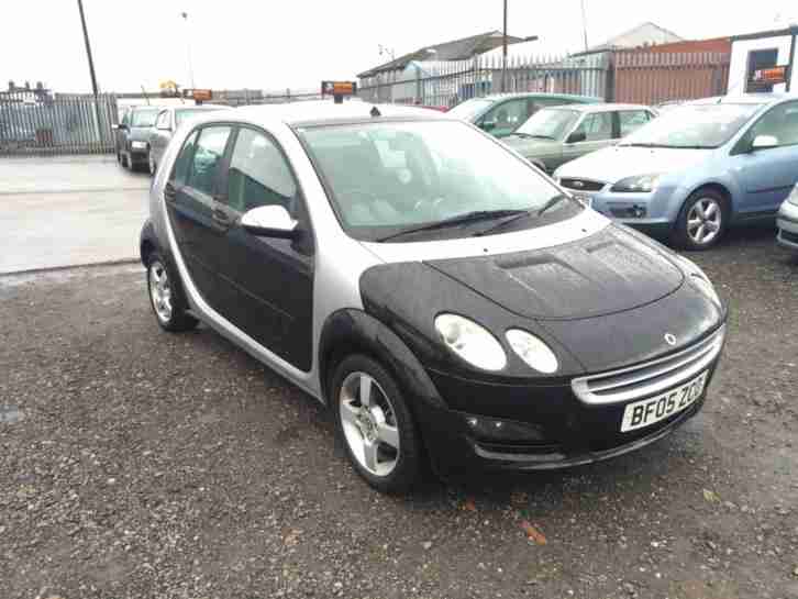 Smart 05. Smart car from United Kingdom