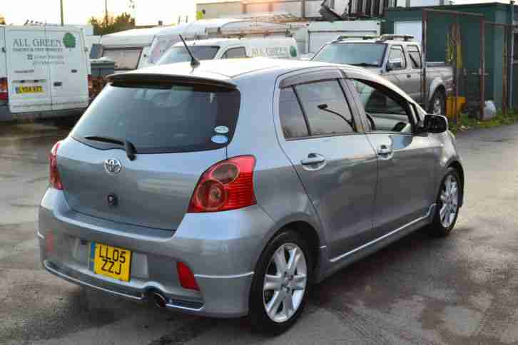 2005 05 TOYOTA VITZ / YARIS RS 1.5 Automatic Aero Body Kit UK DVD Sat Nav