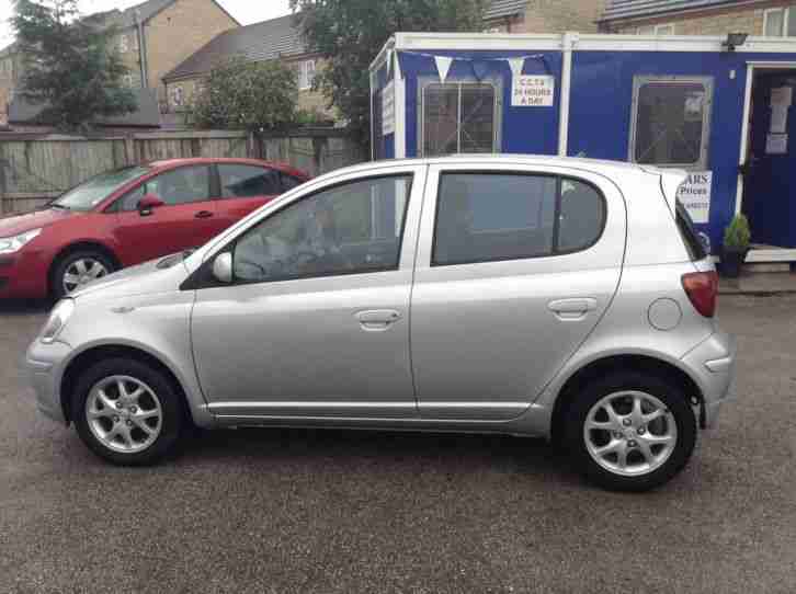 2005-05 TOYOTA YARIS 1.3 COLOUR COLLECTION ONLY 54k FULL MOT DRIVES PERFECT