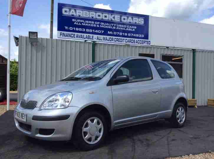 2005 05 TOYOTA YARIS T2 1.0 petrol . FSH 37,000 miles 12 MONTHS MOT