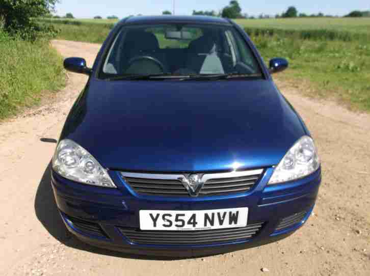 2005 (54) Vauxhall Corsa 1.4i Design 16v Auto Petrol