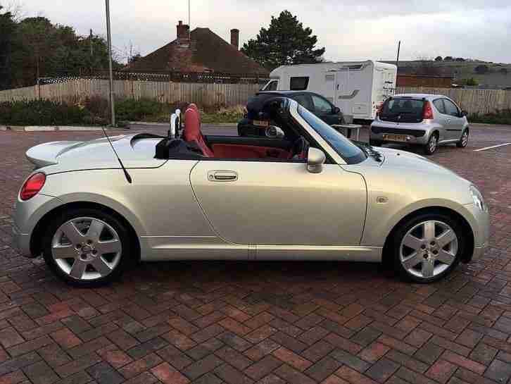 2005 (55) Daihatsu Charade 1.0 AUTOMATIC EL. 5 door. ONLY 27915 MILES. FSH.