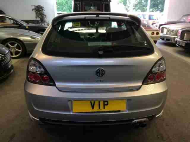 2005 55 MG ZR 1.4 105 TROPHY SE 3D 102 BHP