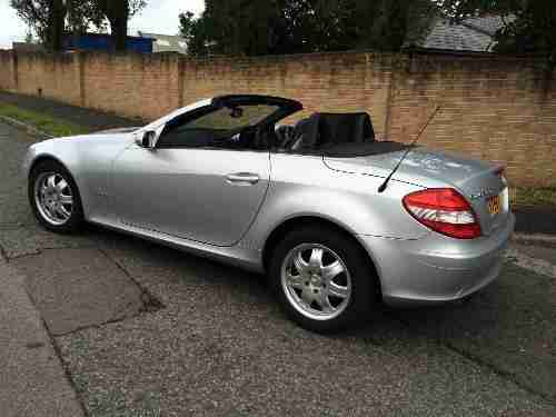 2005 55 Mercedes-Benz SLK200 1.8 auto Kompressor convertible 1Owner FULL SERVCE