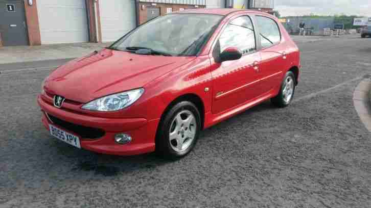 2005 55 206 VERVE RED 5 DOOR