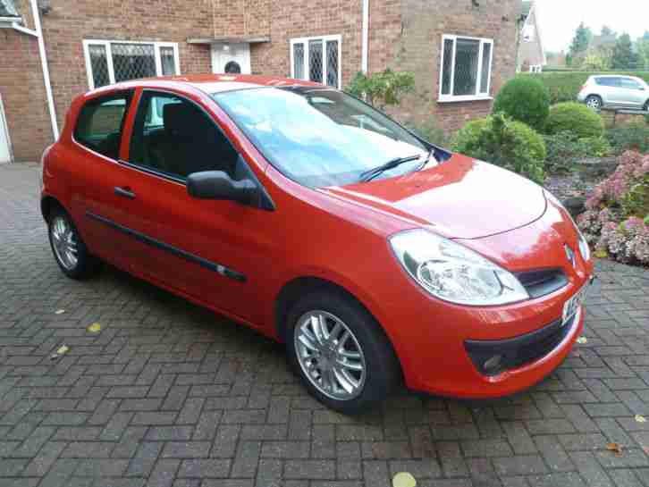 2005 55 PLATE RENAULT CLIO EXTREME DCI 68 RED 73000 MILES