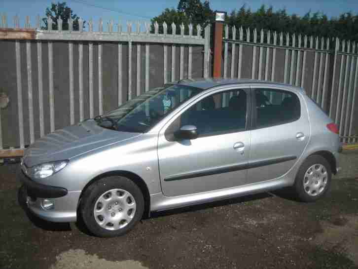 2005 (55) Peugeot 206 1.4 S 5dr