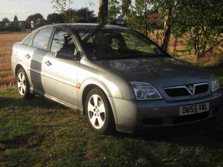 2005 55 VAUXHALL VECTRA CLUB 1.8 16V SILVER 86300 MILES 12 MONTHS MOT