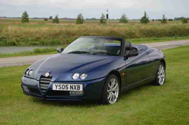 2005 ALFA ROMEO SPIDER JTS LUSSO BLUE LOW MILEAGE