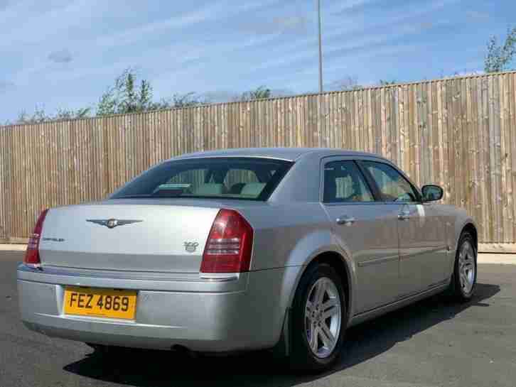 2005 Chrysler 300C 3.5 V6 Saloon 4dr Petrol Automatic (260 g/km, 250 bhp)