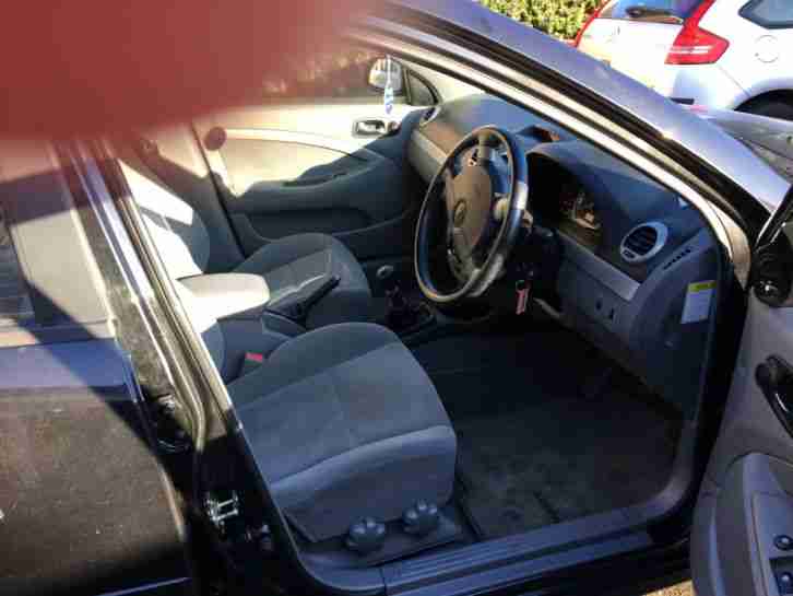 2005 DAEWOO LACETTI SX BLACK