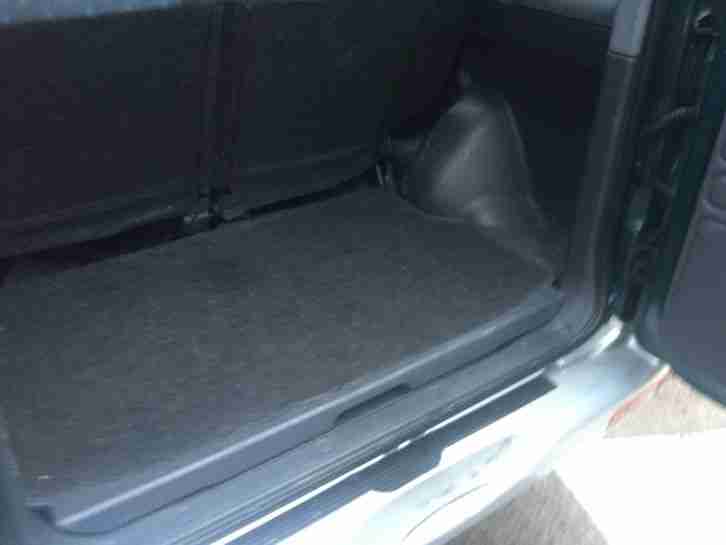 2005 DAIHATSU TERIOS SPORT