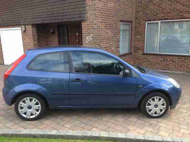 2005 FIESTA STYLE CLIMATE BLUE