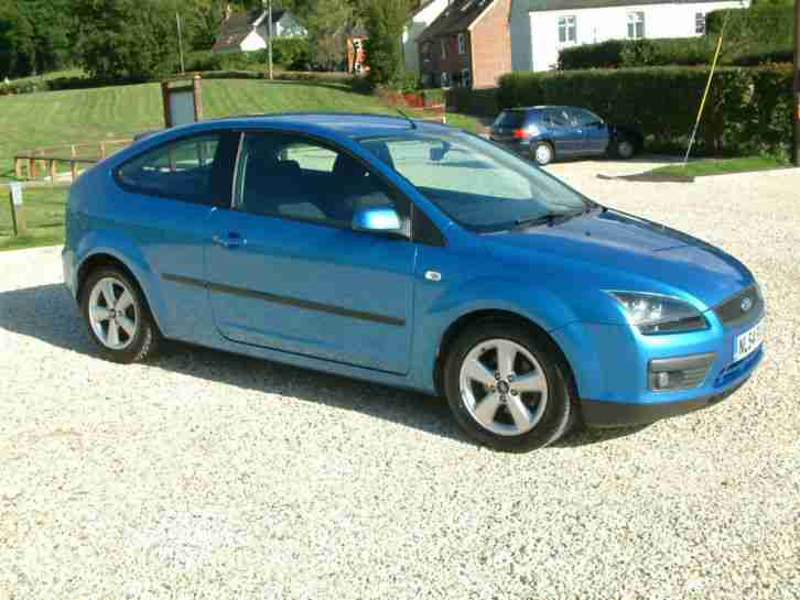 2005 FORD FOCUS 1.6i ZETEC CLIMATE 3 Door ONLY 62,000 MILES WITH FULL HISTORY