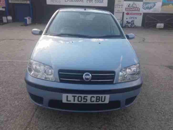 2005 Fiat Punto automatic low mile and new mot