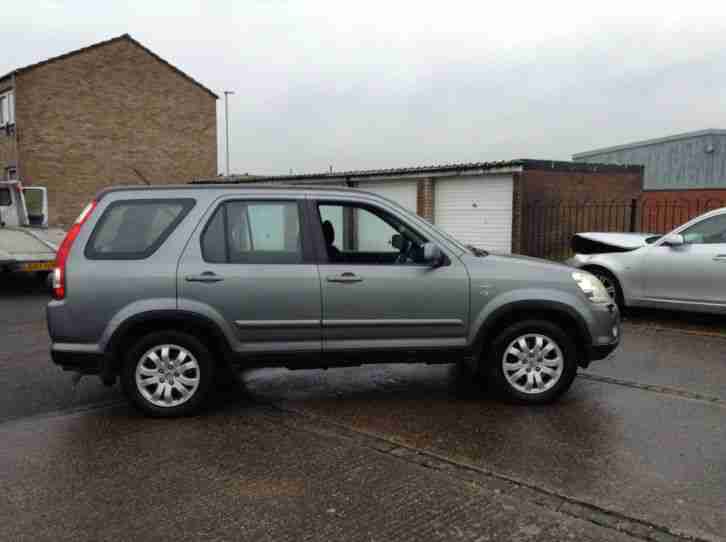 2005 HONDA CR V SE GREY VERY LIGHT DAMAGED REPAIRABLE SALVAGE DRIVE AWAY DAMAGE