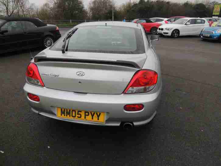 2005 HYUNDAI COUPE S SILVER
