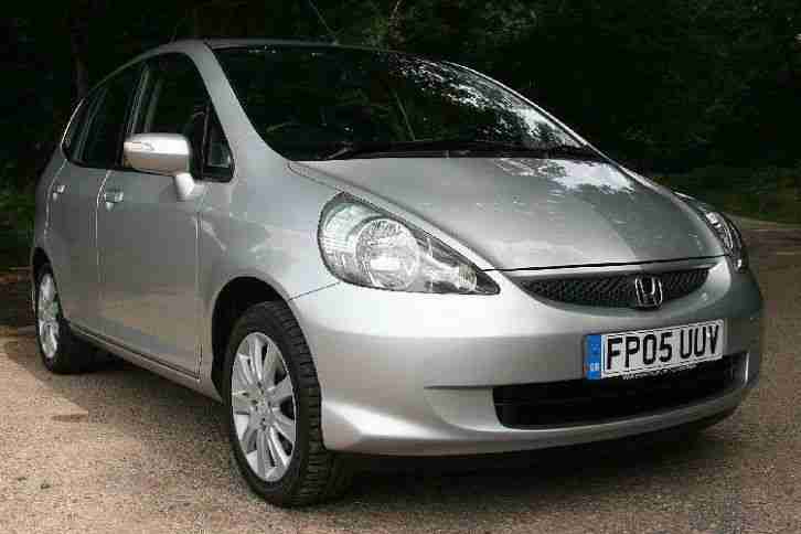 2005 Honda Jazz 1.4i DSi SE CVT 7 AUTO LOW MILEAGE ECONOMICAL 5 door Hatchback