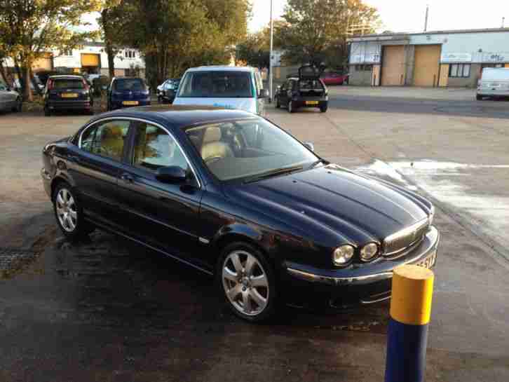 2005 JAGUAR BLUE
